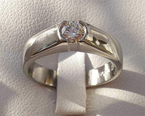 Diamond titanium engagement ring