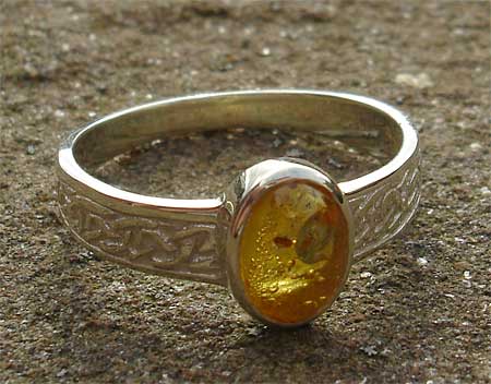 Celtic Scottish engagement ring