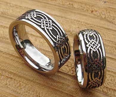 Celtic knot titanium rings