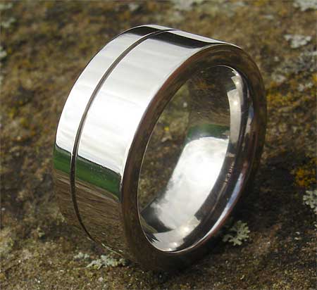 Chunky wedding ring