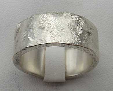 Contemporary silver wedding ring