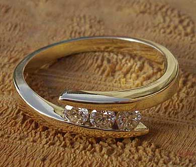 Designer diamond engagement ring