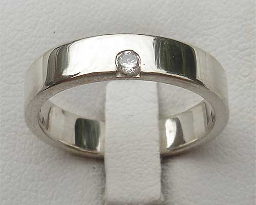 Designer diamond silver wedding ring