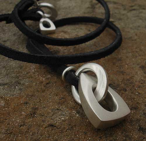 Designer silver necklace and pendant
