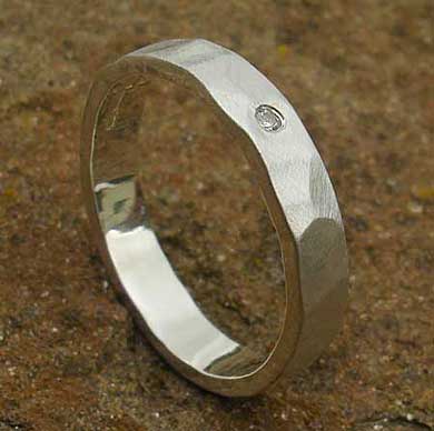 Diamond hammered silver wedding ring