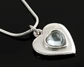 Elegant heart shaped silver necklace