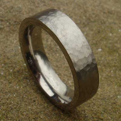 Flat hammered wedding ring