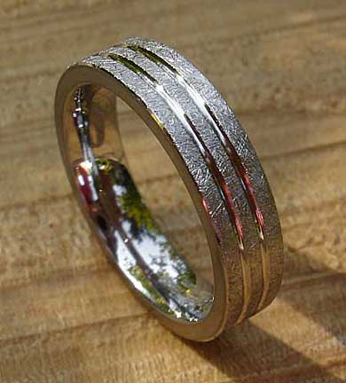 Wire brushed wedding ring
