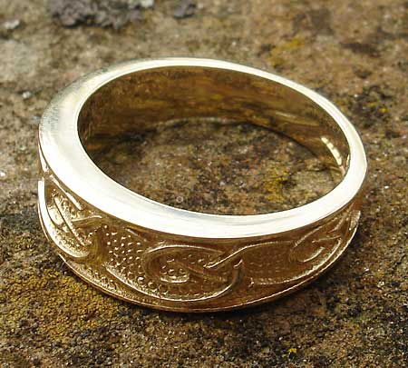 Handmade gold Celtic wedding ring