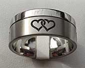 Plain wedding ring heart engraving