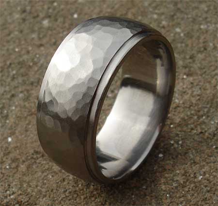 Size M Titanium Hammered Designer Ring