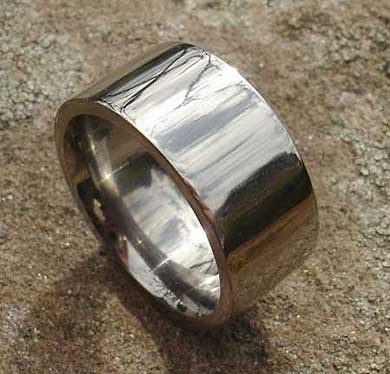 Size S Wide Titanium Wedding Ring