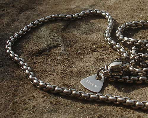 Mens Titanium Chain Necklace | LOVE2HAVE in the UK!