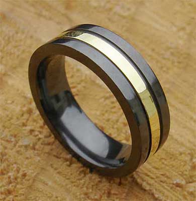 Mixed metal wedding ring for men