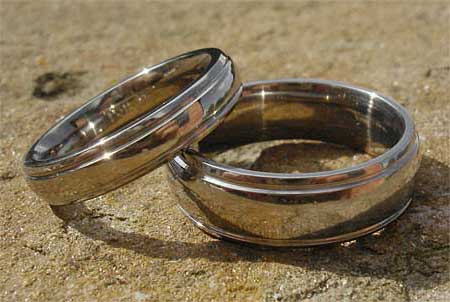 Modern plain wedding rings