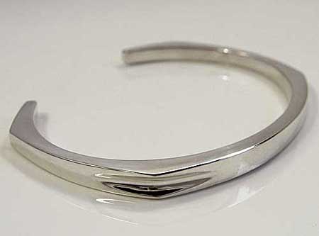 Silver cuff bracelet for women