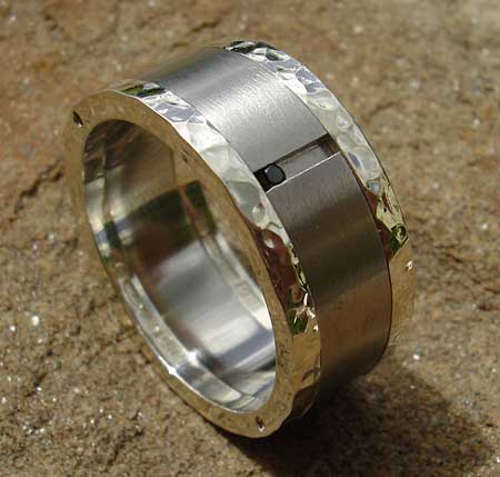Diamond wedding ring in silver and stainless steel