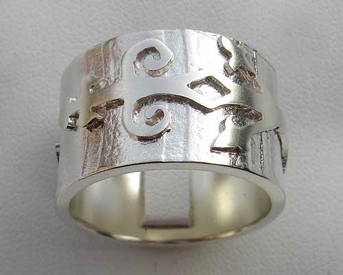 Sterling silver Gothic ring