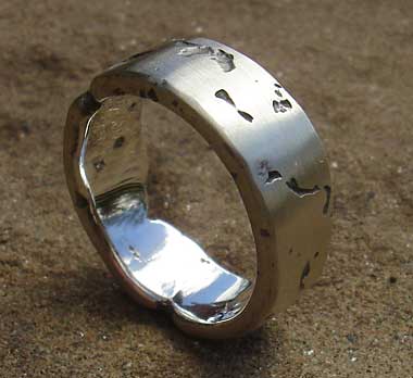 Silver rocky texture ring for men