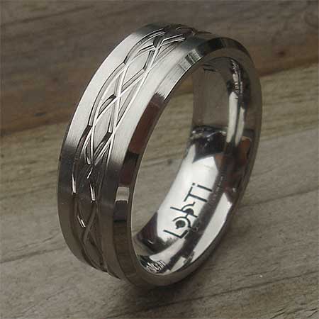 Titanium Celtic Knot ring