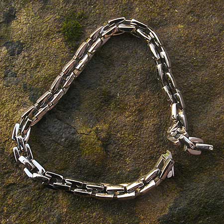 Titanium mens designer chain bracelet