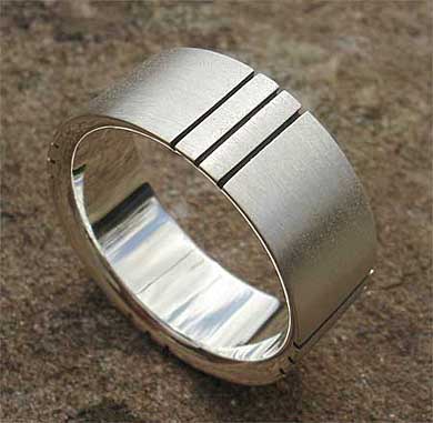 Trendy sterling silver wedding ring