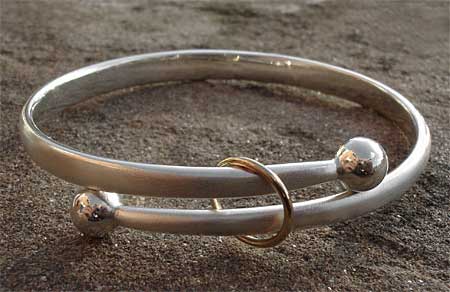 Unusual gold and silver bangle