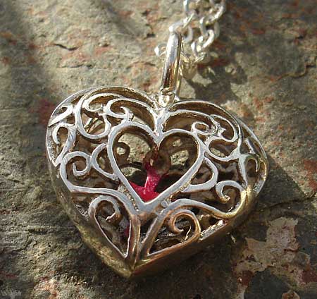 Unusual silver heart necklace