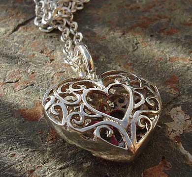 Silver heart shaped necklace