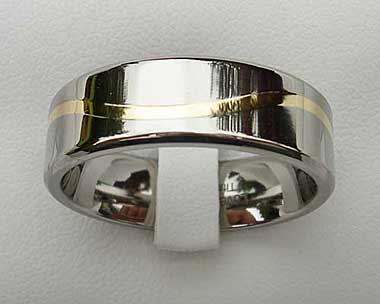 Wavy inlay wedding ring in titanium