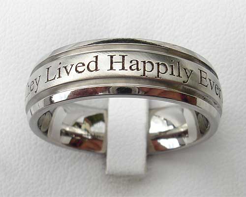 Outer engraved wedding ring
