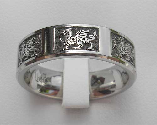 Welsh Dragon Ring In Titanium | LOVE2HAVE in the UK!